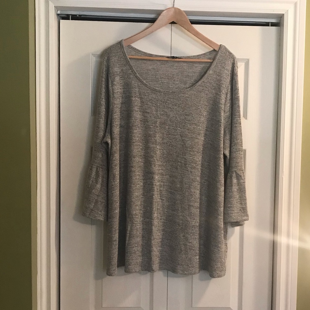 George 2X sweater flared 3/4 sleeves
